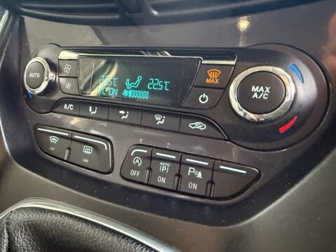 Ford Kuga 2.0 TDCi Titanium AWD Euro 6 (s/s) 5dr 40