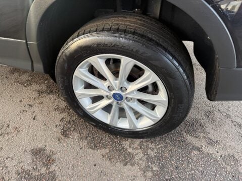 Ford Kuga 2.0 TDCi Titanium AWD Euro 6 (s/s) 5dr 28