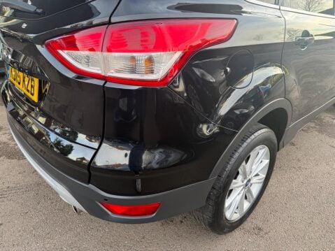 Ford Kuga 2.0 TDCi Titanium AWD Euro 6 (s/s) 5dr 38
