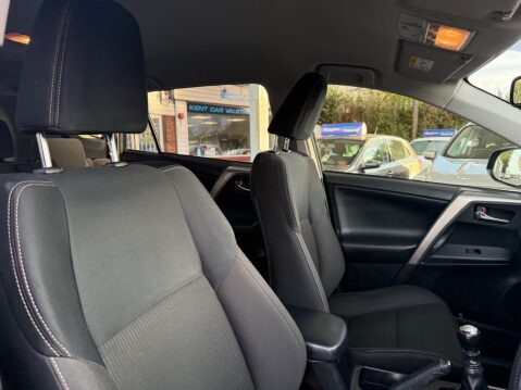 Toyota Rav4 2.0 D-4D Icon 4WD Euro 5 (s/s) 5dr 16