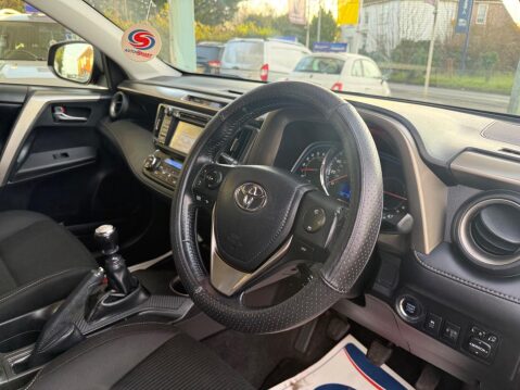 Toyota Rav4 2.0 D-4D Icon 4WD Euro 5 (s/s) 5dr 13