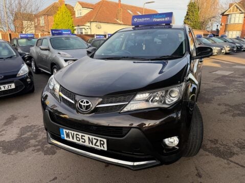 Toyota Rav4 2.0 D-4D Icon 4WD Euro 5 (s/s) 5dr 4