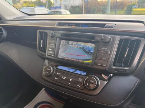 Toyota Rav4 2.0 D-4D Icon 4WD Euro 5 (s/s) 5dr 28