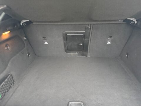 Mercedes-Benz GLA 2.1 GLA200d AMG Line (Premium Plus) Euro 6 (s/s) 5dr 36