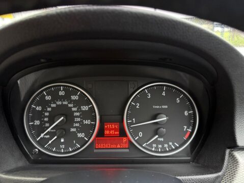 BMW 3 Series 2.0 320i M Sport Steptronic Euro 5 2dr 26