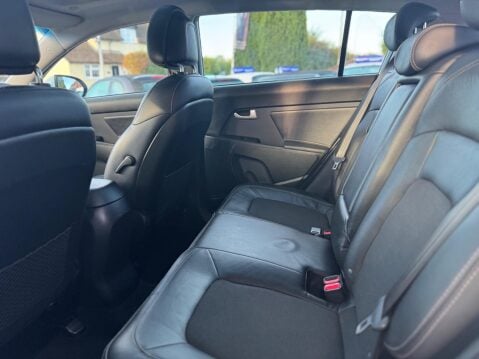 Kia Sportage 2.0 CRDi KX-2 AWD Euro 5 5dr 28