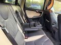 Volvo XC60 2.4 D5 R-Design Geartronic AWD Euro 5 5dr 33