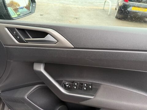 Volkswagen Polo 1.0 EVO SE Euro 6 (s/s) 5dr 26