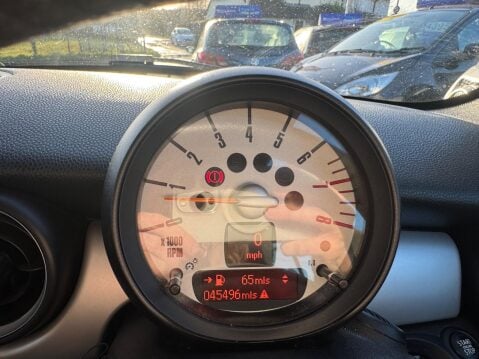 Mini Convertible 1.6 Cooper Euro 6 (s/s) 2dr 9