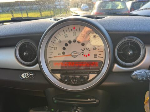 Mini Convertible 1.6 Cooper Euro 6 (s/s) 2dr 11