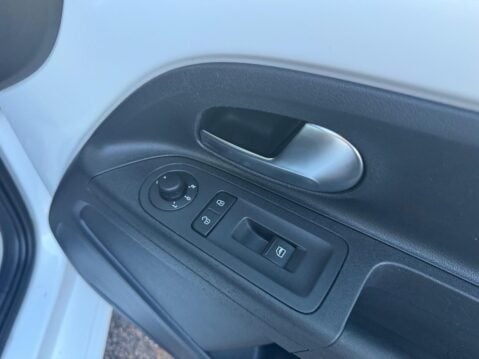 Volkswagen Up 1.0 High up! Euro 5 3dr 19