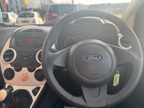 Ford Ka 1.2 Edge Euro 5 (s/s) 3dr 20