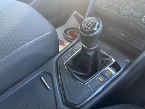 Volkswagen Tiguan 2.0 TDI BlueMotion Tech SE Navigation Euro 6 (s/s) 5dr 23