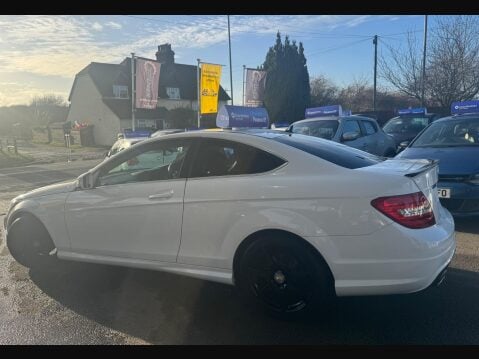 Mercedes-Benz C Class 2.1 C250 CDI BlueEfficiency AMG Sport G-Tronic+ Euro 5 (s/s) 2dr 4
