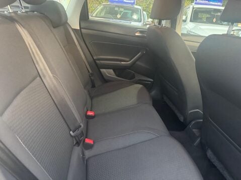 Volkswagen Polo 1.0 EVO SE Euro 6 (s/s) 5dr 27