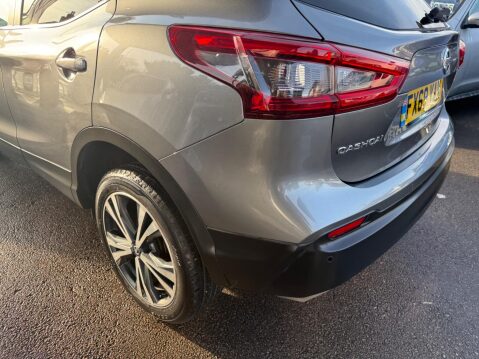 Nissan Qashqai 1.5 dCi N-Connecta Euro 6 (s/s) 5dr 12