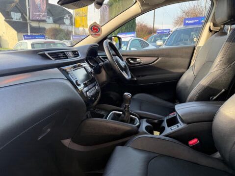 Nissan Qashqai 1.5 dCi N-Connecta Euro 6 (s/s) 5dr 41