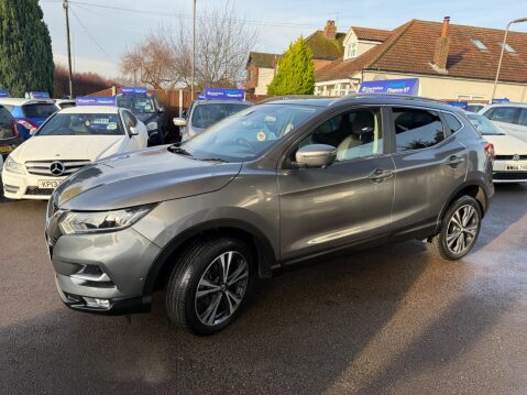 Nissan Qashqai 1.5 dCi N-Connecta Euro 6 (s/s) 5dr 4