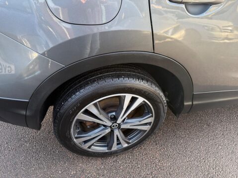 Nissan Qashqai 1.5 dCi N-Connecta Euro 6 (s/s) 5dr 26