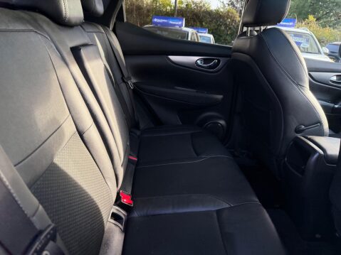 Nissan Qashqai 1.5 dCi N-Connecta Euro 6 (s/s) 5dr 20