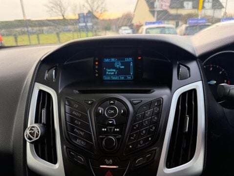 Ford Focus 1.6 TDCi Zetec Euro 5 (s/s) 5dr 11
