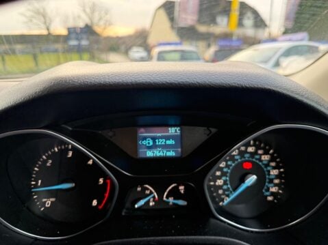 Ford Focus 1.6 TDCi Zetec Euro 5 (s/s) 5dr 12