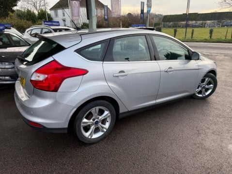 Ford Focus 1.6 TDCi Zetec Euro 5 (s/s) 5dr 7