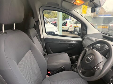 Citroen Nemo 1.3 HDi 16v Enterprise FWD L1 H1 3dr 9