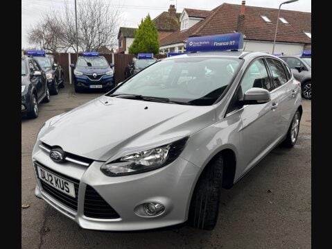 Ford Focus 1.6 TDCi Zetec Euro 5 (s/s) 5dr 3