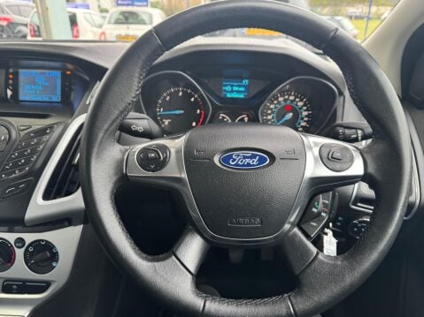 Ford Focus 1.6 TDCi Zetec Euro 5 (s/s) 5dr 20