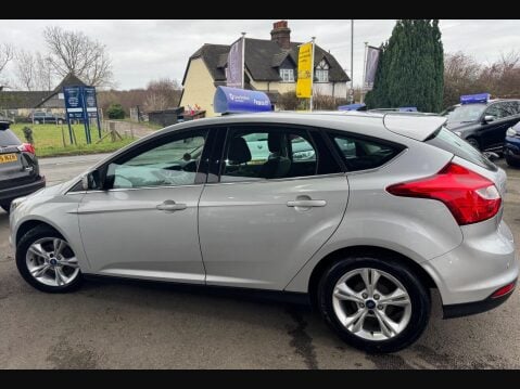 Ford Focus 1.6 TDCi Zetec Euro 5 (s/s) 5dr 4