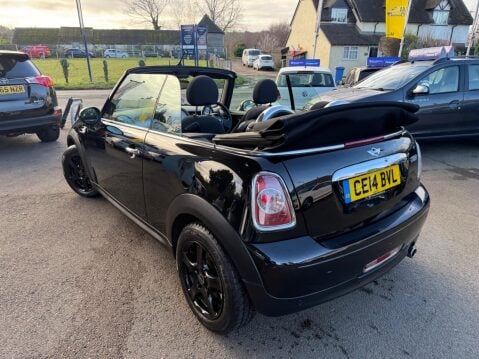 Mini Convertible 1.6 Cooper Euro 6 (s/s) 2dr 17