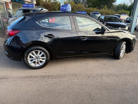 Mazda 3 2.0 SKYACTIV-G SE Nav Euro 6 (s/s) 5dr 8