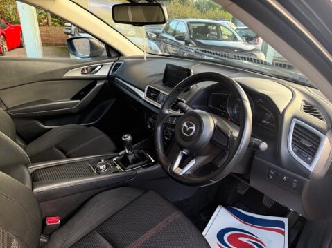 Mazda 3 2.0 SKYACTIV-G SE Nav Euro 6 (s/s) 5dr 26