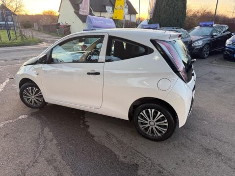 Toyota Aygo 1.0 VVT-i x Euro 5 3dr Euro 5 6