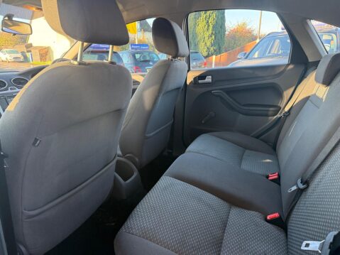 Ford Focus 1.6 LX 5dr 18