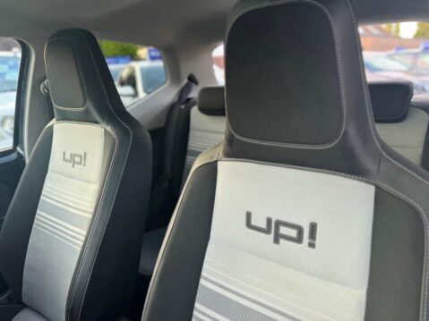 Volkswagen Up 1.0 up! Black Euro 5 3dr 30