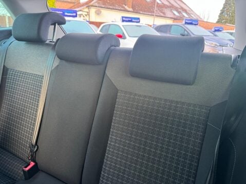 Volkswagen Polo 1.0 BlueMotion Tech Match Euro 6 (s/s) 3dr 29