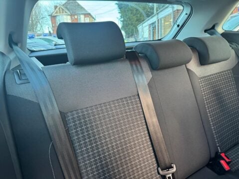 Volkswagen Polo 1.0 BlueMotion Tech Match Euro 6 (s/s) 3dr 28