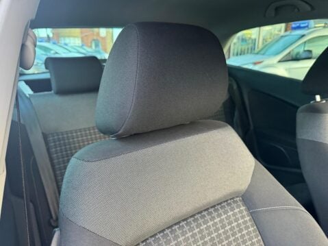 Volkswagen Polo 1.0 BlueMotion Tech Match Euro 6 (s/s) 3dr 25