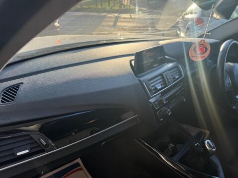 BMW 1 Series 1.5 118i Sport Euro 6 (s/s) 5dr 31