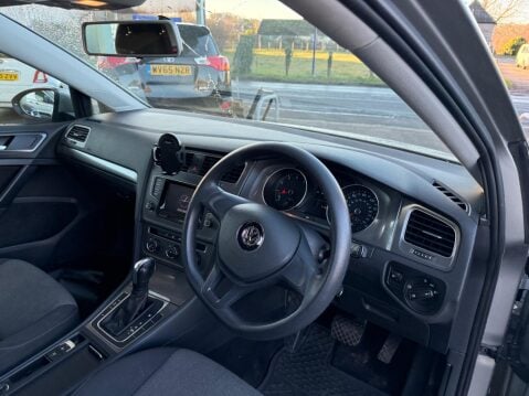 Volkswagen Golf 1.4 TSI BlueMotion Tech S DSG Euro 5 (s/s) 5dr 8