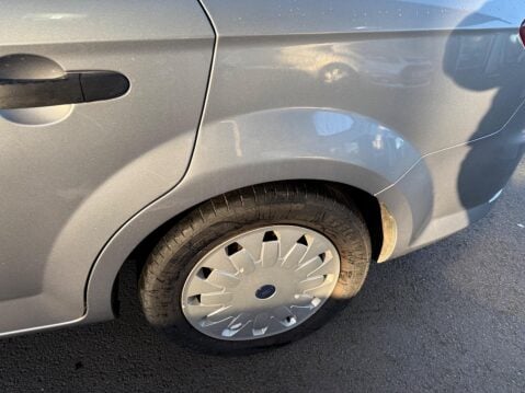 Ford Mondeo 1.6 TDCi ECOnetic Edge Euro 5 (s/s) 5dr 25