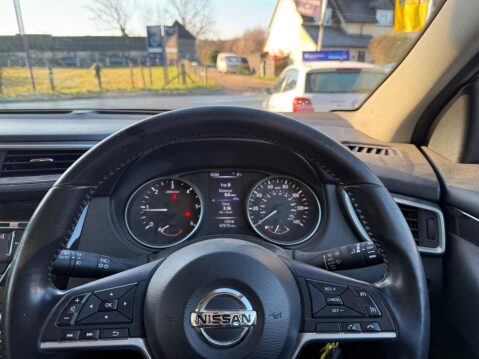 Nissan Qashqai 1.5 dCi Acenta Euro 6 (s/s) 5dr 11