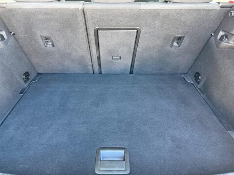 Volkswagen Golf 1.0 TSI SE Euro 6 (s/s) 5dr 32