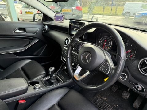 Mercedes-Benz A Class 1.5 A180d SE Euro 6 (s/s) 5dr 9