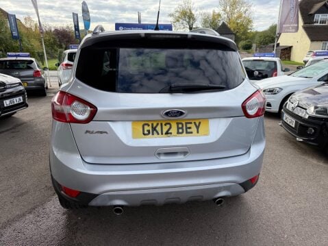 Ford Kuga 2.0 TDCi Zetec 2WD Euro 5 5dr 8