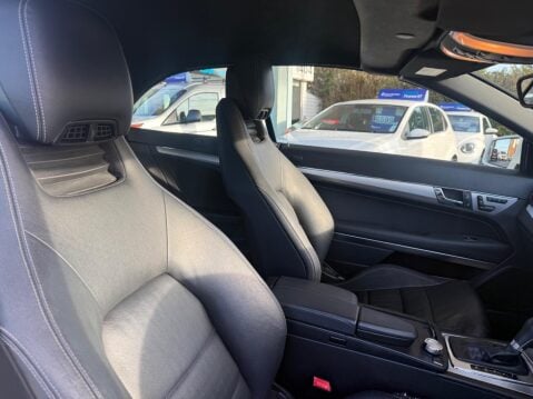 Mercedes-Benz E Class 2.1 E250 CDI BlueEfficiency Sport Cabriolet G-Tronic+ Euro 5 (s/s) 2dr 24