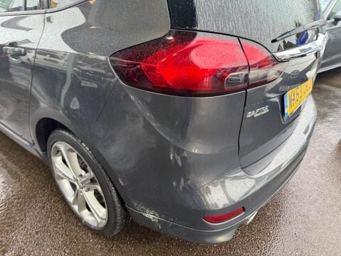 Vauxhall Zafira 2.0 CDTi SRi Euro 5 5dr 15