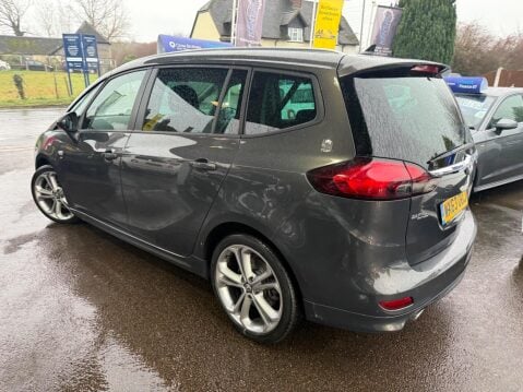 Vauxhall Zafira 2.0 CDTi SRi Euro 5 5dr 6